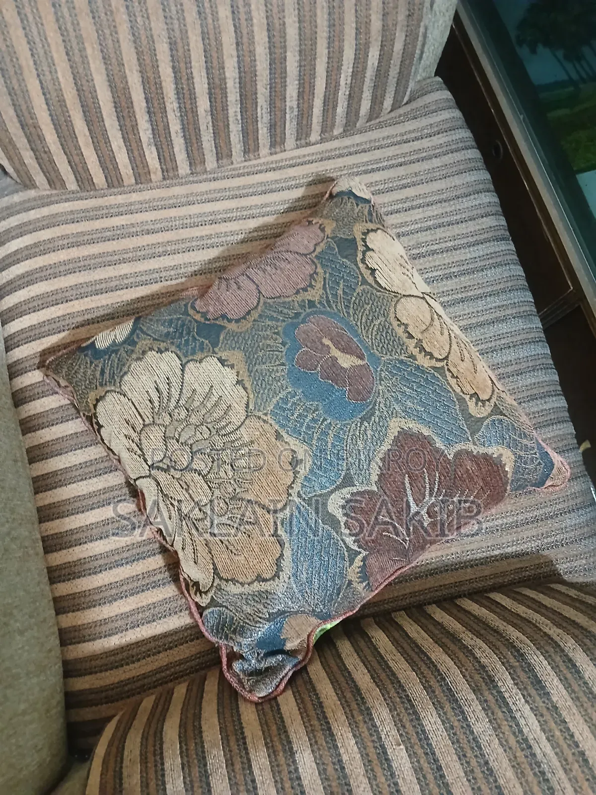 Hatil Godi Sofa 2+2+1 ( With Cover + Pillow)