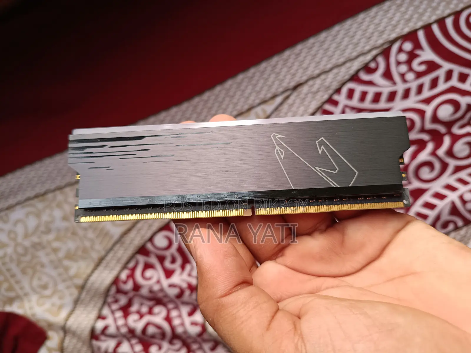 Gigabyte Aorus RGB 8gb Ddr4 3733mhz Desktop Ram