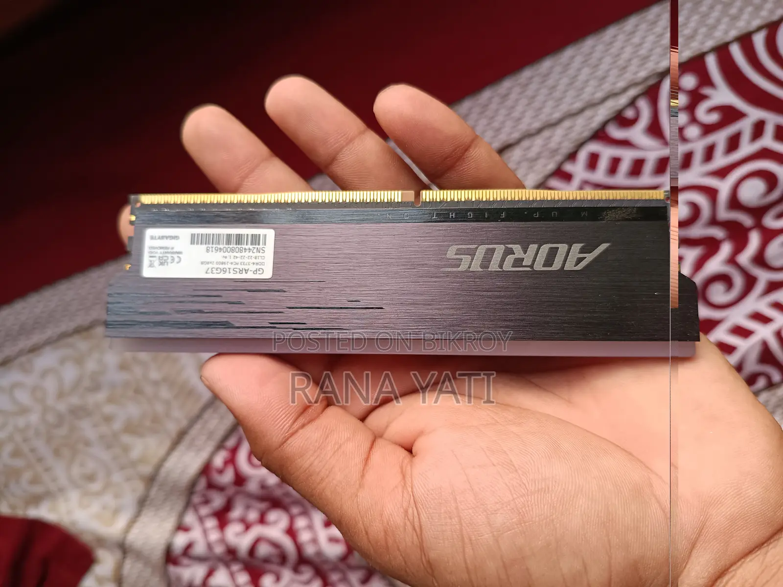 Gigabyte Aorus RGB 8gb Ddr4 3733mhz Desktop Ram