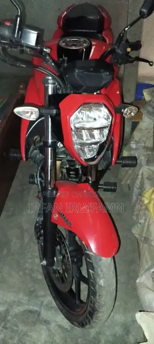 সুজুকি জিক্সার এফআই এবিএস ২০২৩ রেড