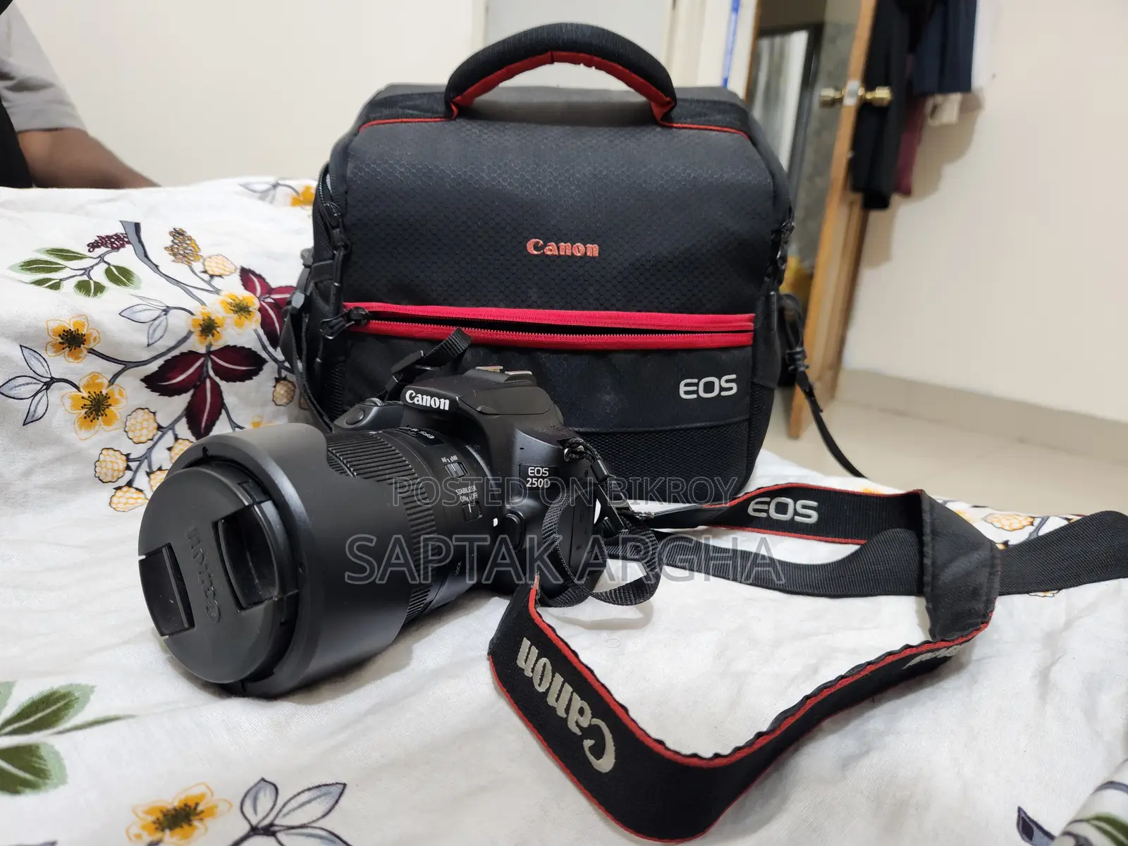 Canon EOS 250D Up for Sale!