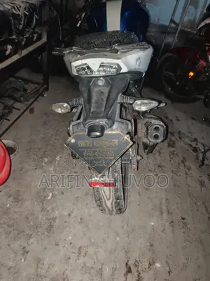 TVS Apache 160 4V 2019 Blue