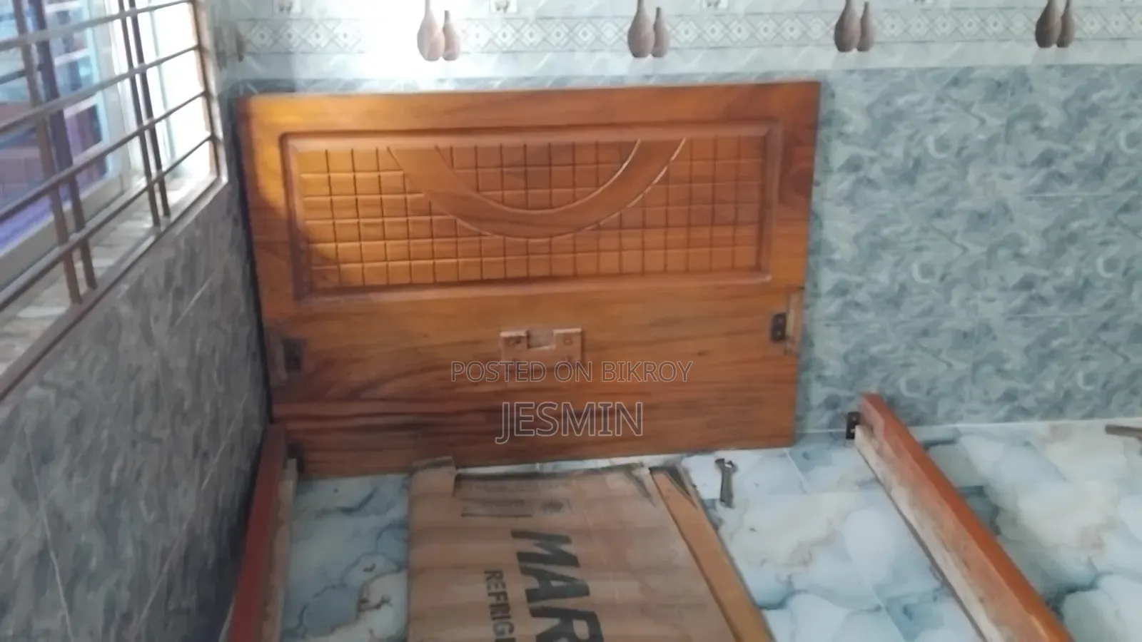 কড়ই কাঠের খাট