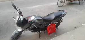 TVS Apache RTR 160 2V 2016 Silver