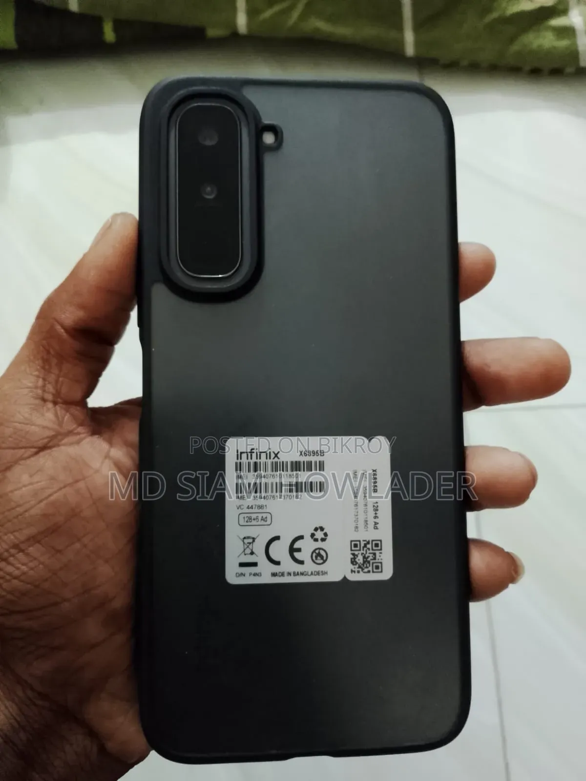 Infinix Hot 70 128 GB Black