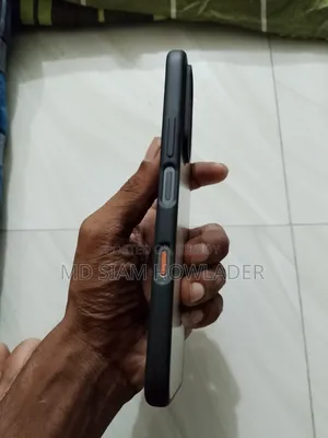 Infinix Hot 70 128 GB Black