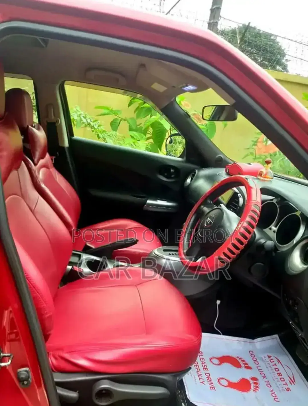 Nissan Juke 2012 Red