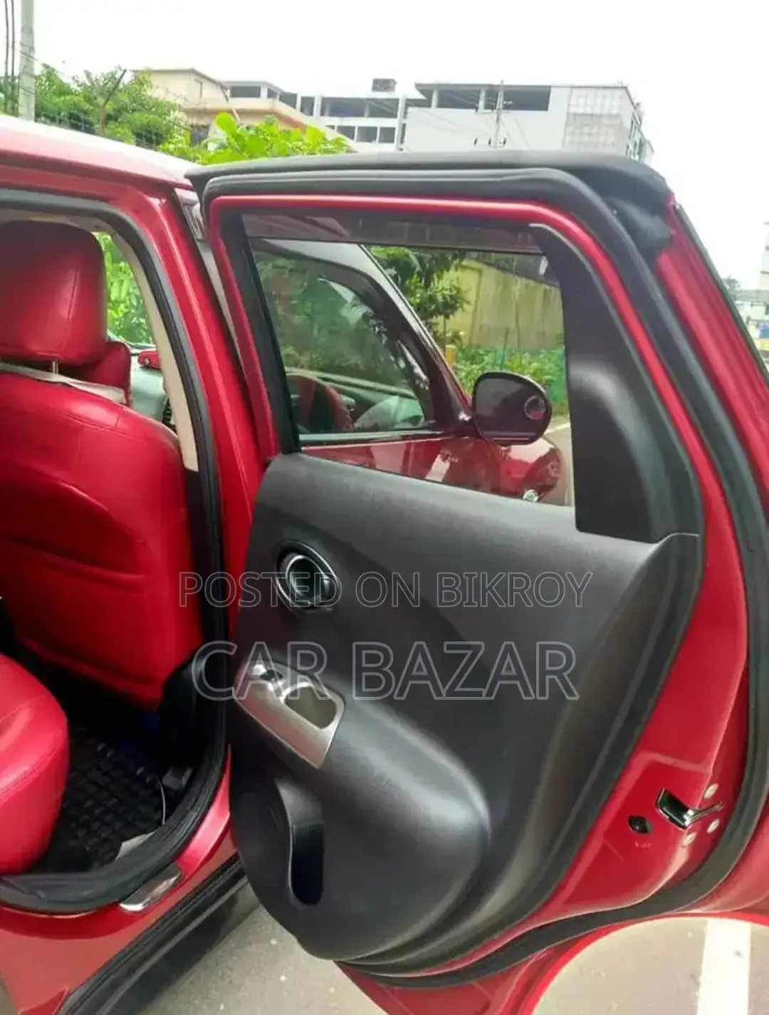Nissan Juke 2012 Red