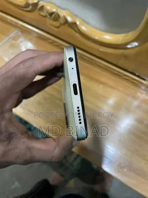Infinix Smart 8 64 GB Gold