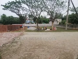 আশুলিয়া মডেল টাউনে ৫ কাঠা প্লট বিক্রি করা হবে। এভিনিউ রোড প্লট