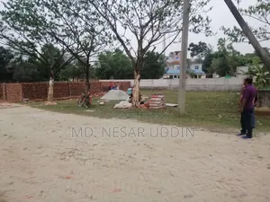 আশুলিয়া মডেল টাউনে ৫ কাঠা প্লট বিক্রি করা হবে। এভিনিউ রোড প্লট