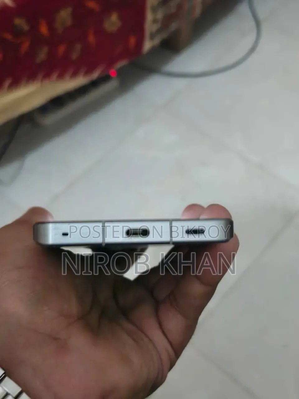 Sharp Aquos R7 256 GB Silver