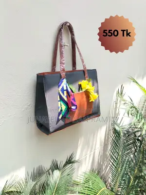 Elegant Ladies Bag