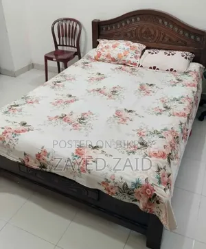 সলিড উডেন বেড