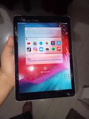 Apple iPad Air 64 GB White