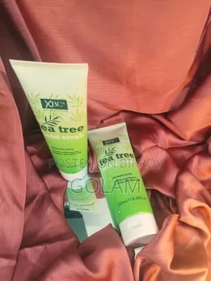 XCL টি ট্রি ফেস স্ক্রাব