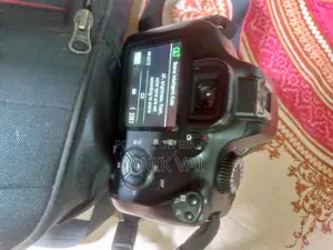Canon 4000d With 50 Mm Prime Lens 2.8 Apature