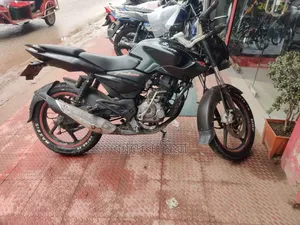 Bajaj Pulsar 135 LS 2014 Black