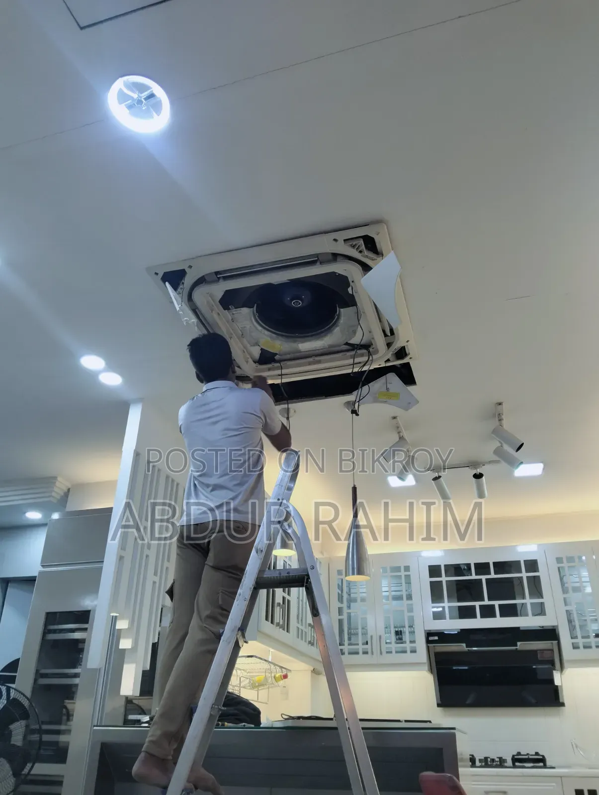 AC Servicing by Expert Technicians