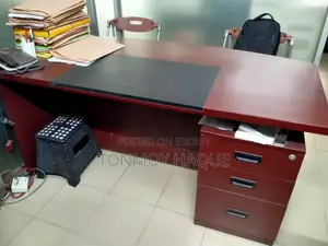 Executive Office Table***Urgent Sale***