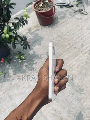 অ্যাপল আইফোন ১৩ ১২৮ জিবি সাদা