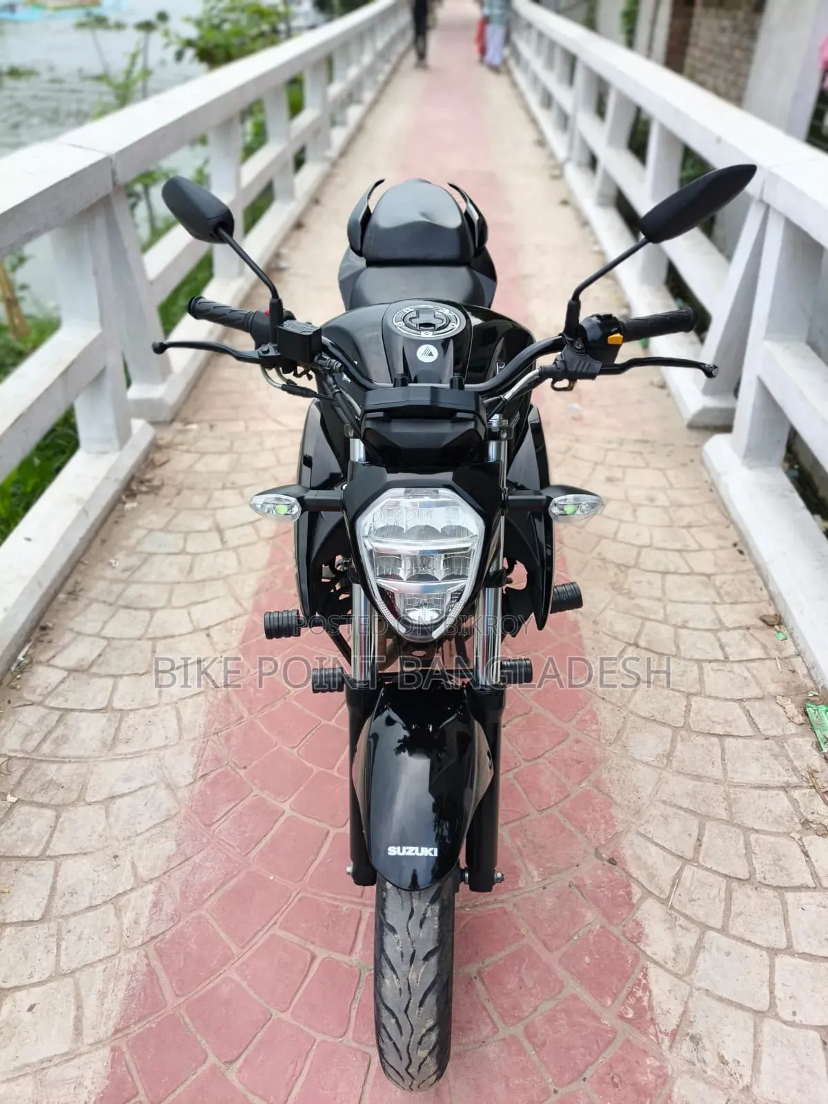 Suzuki 2025 Black