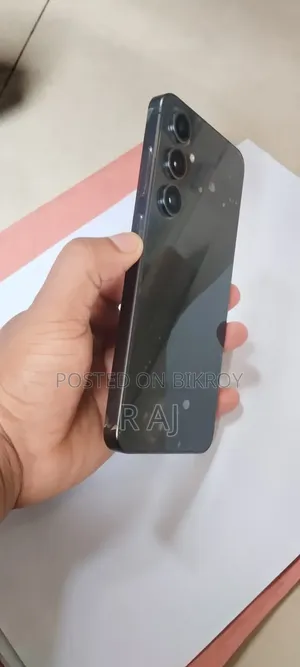 স্যামসাং গ্যালাক্সি এস২৪ এফই ১২৮ জিবি