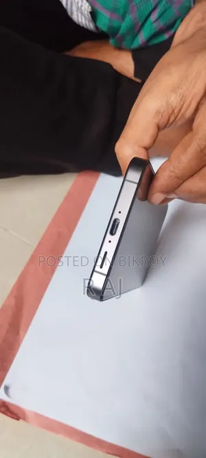 স্যামসাং গ্যালাক্সি এস২৪ এফই ১২৮ জিবি