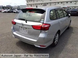 Toyota Corolla Fielder 1.5 Hybrid Front Wheel Drive 2021 Silver