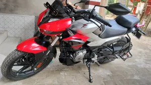 Hero Xtreme 125R 2025 Red