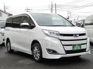 Toyota Noah 2021 Pearl
