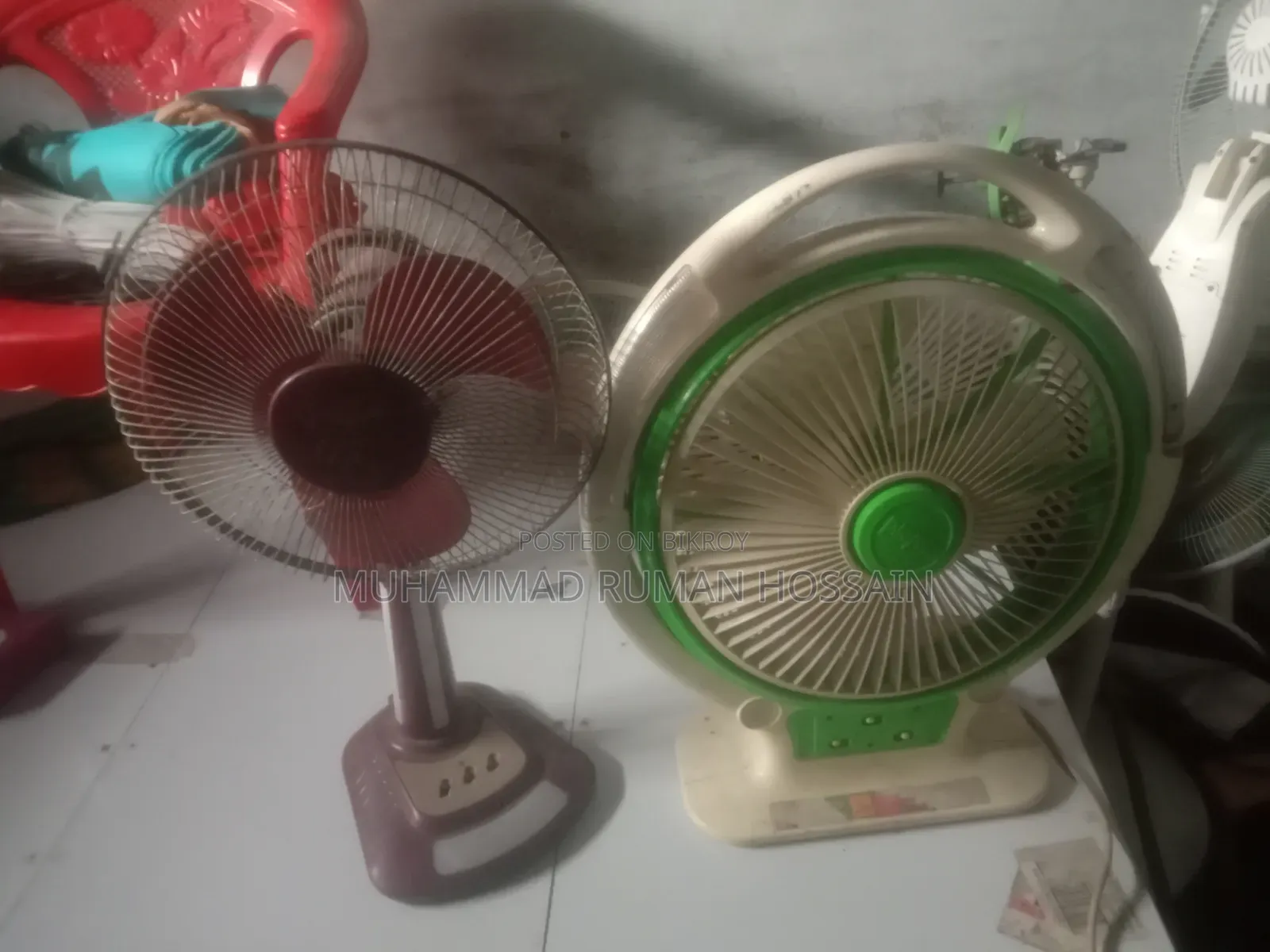 ব্যবহৃত ফ্যান বিক্রয় করা হয়