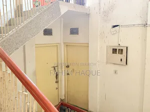 পান্থপথে ১৪ বেডরুমের বাড়ি বিক্রির জন্য