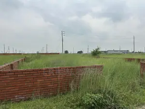Block-P, 3-Katha, South-Facing, Plot Urgent Sale for Bashundhara R/A