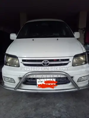 Toyota Noah 2.0 AWD (৮ সিটার) ২০০১ পার্ল