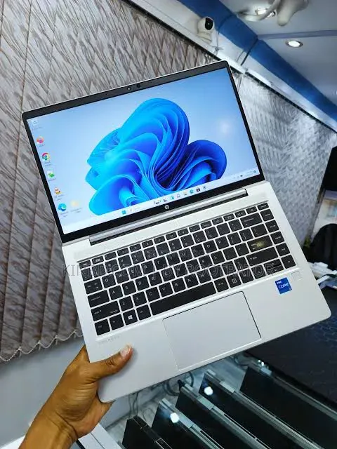 Laptop HP ProBook 640 G8 8GB Intel Core I5 SSD 256GB