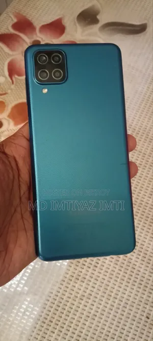 Samsung Galaxy A12 64 GB Blue