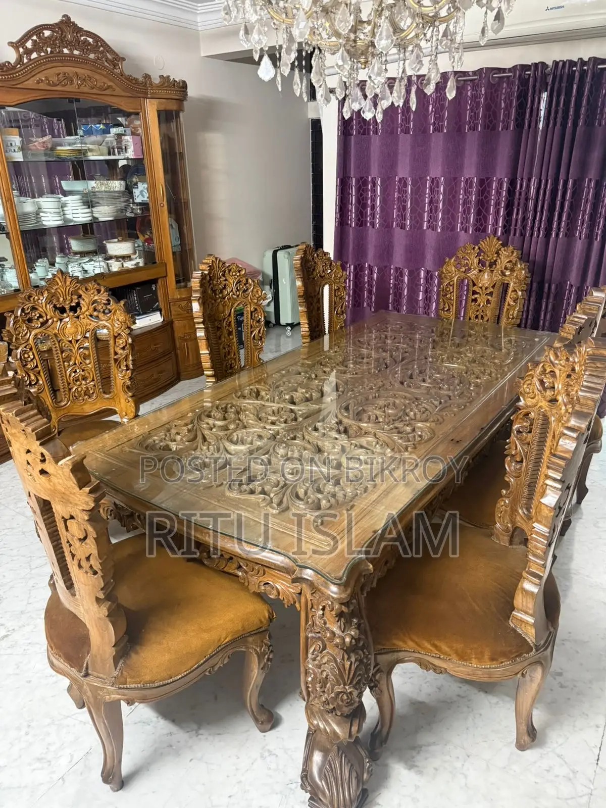 Dining Table for 8 People