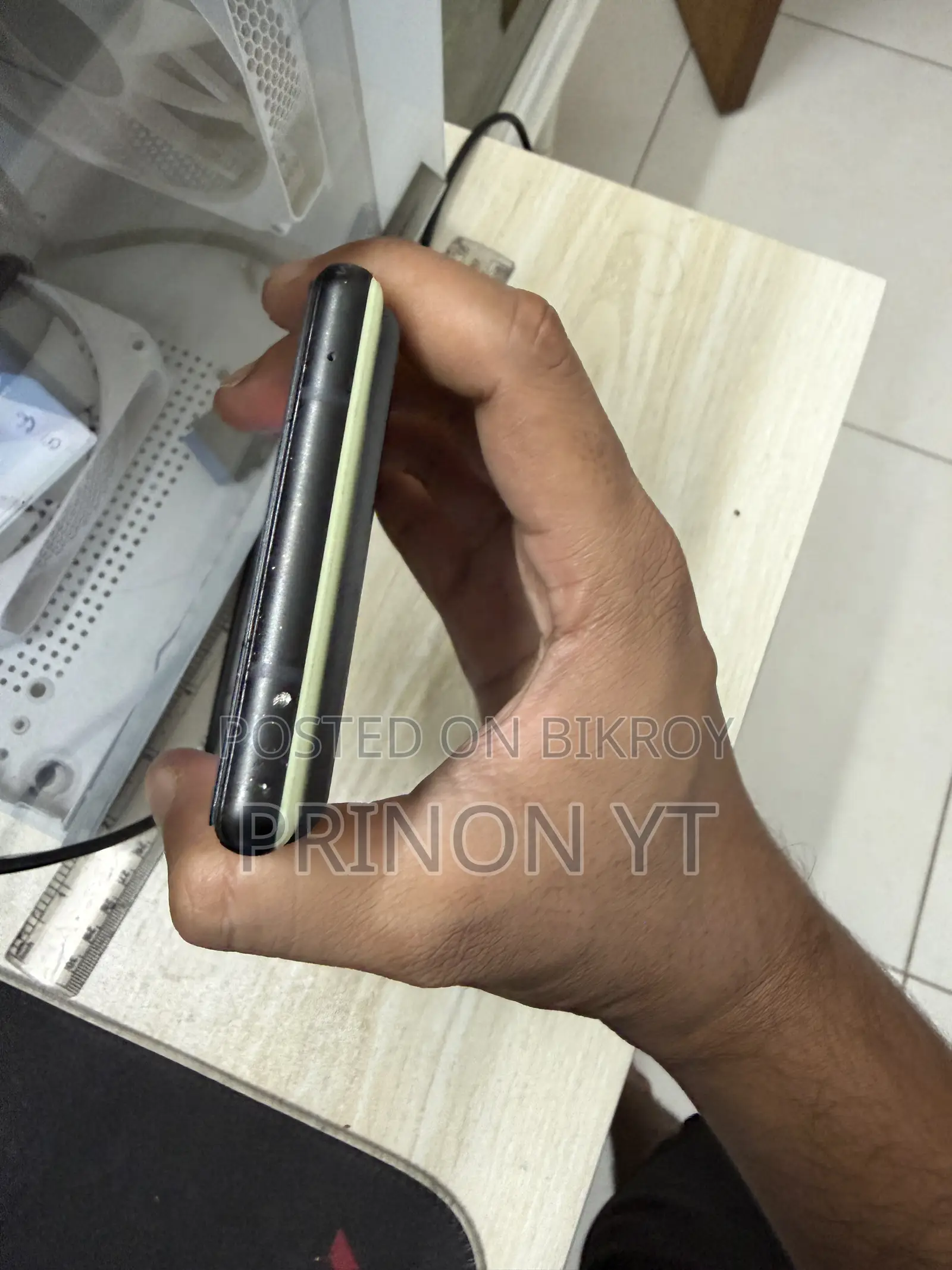 গুগল পিক্সেল ৬ ১২৮ জিবি হোয়াইট