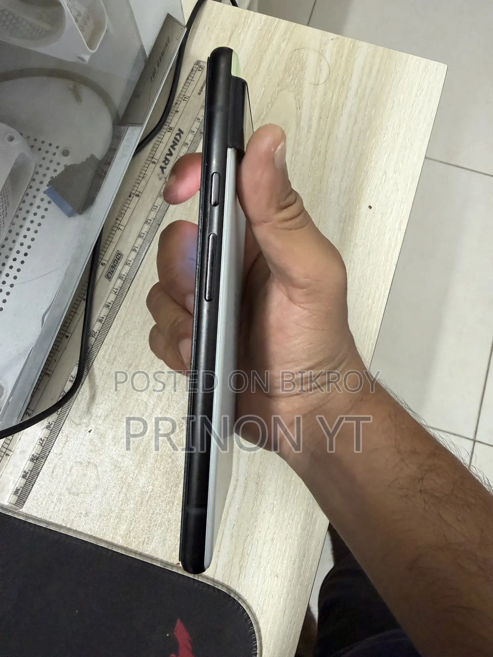 গুগল পিক্সেল ৬ ১২৮ জিবি হোয়াইট