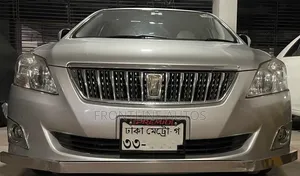 Toyota Premio 2010 Silver
