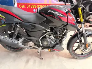 Bajaj Pulsar 150 2025 Black