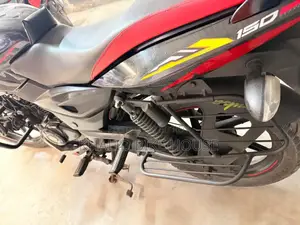 Bajaj Pulsar 150 2025 Black