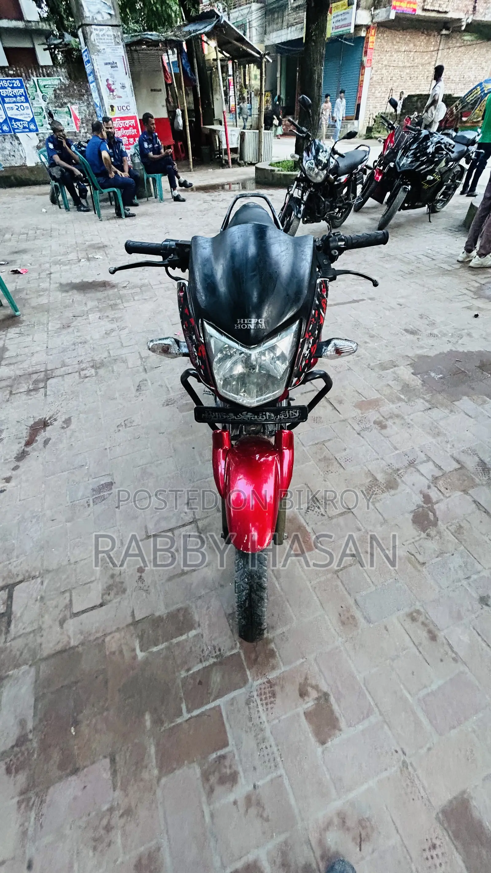 Hero Hunk 2012 Red