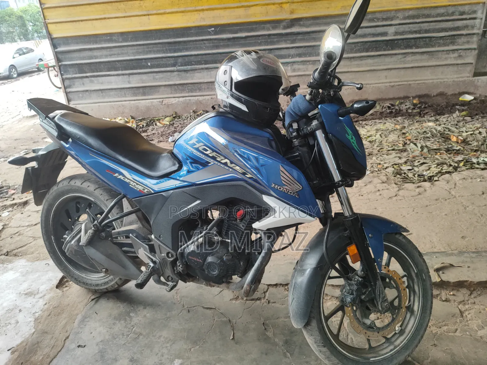 Honda Hornet 2018 Blue