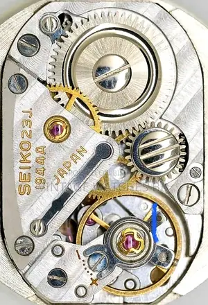 1969 Ladies Seiko Antique Manual Winding Dome Shape Japan