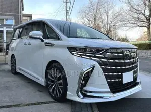 টয়োটা আলফার্ড ২.৫ হাইব্রিড অল হুইল ড্রাইভ ২০২৩ পার্ল