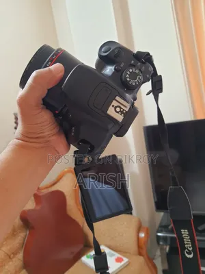 ক্যানন ৭০০ডি লেন্সসহ