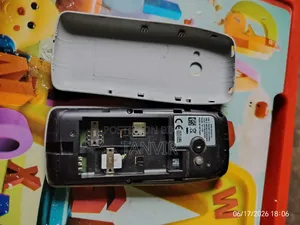Nokia 210 White