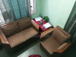 Sofa Set 3 Set 2 Pieces.